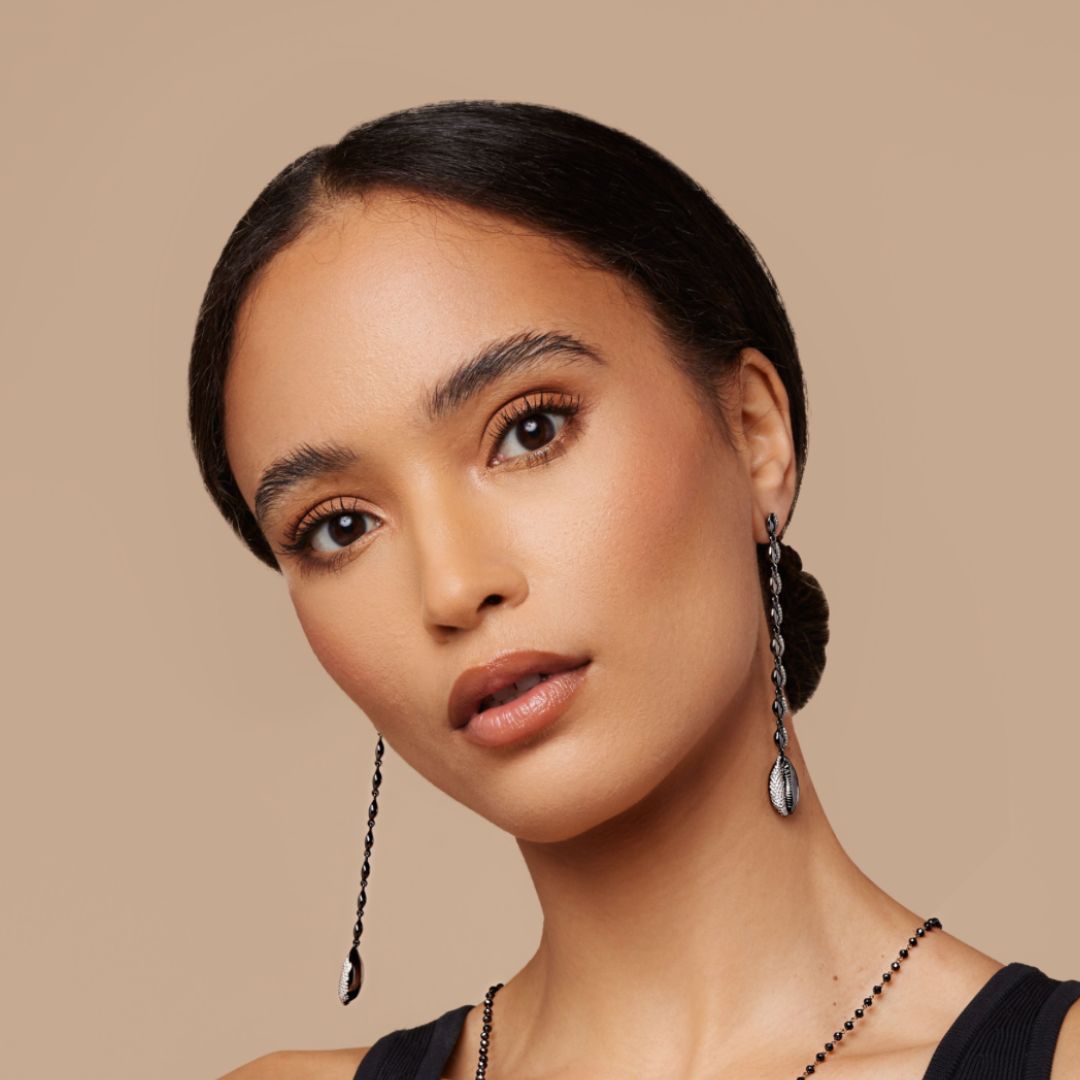 Le Cauri Endiamanté Diamond Pendant Earrings earrings ALMASIKA