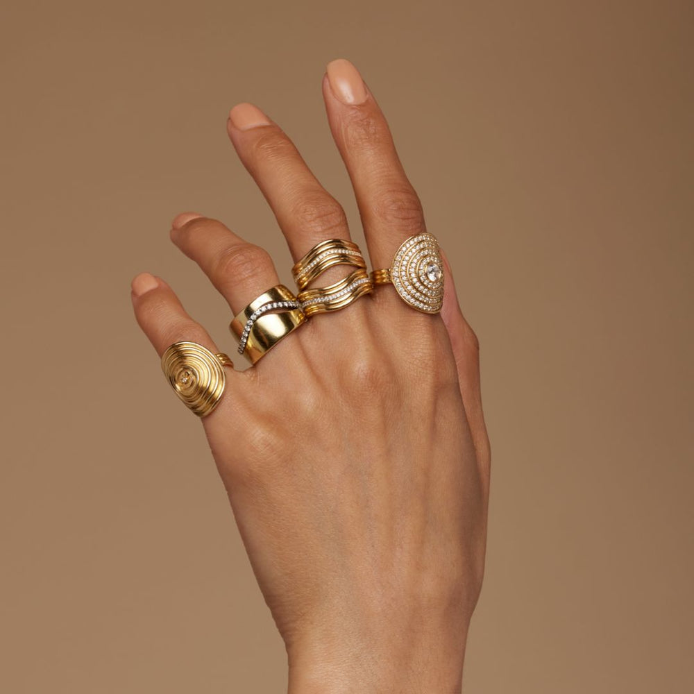 Stella Signet Ring Ring ALMASIKA