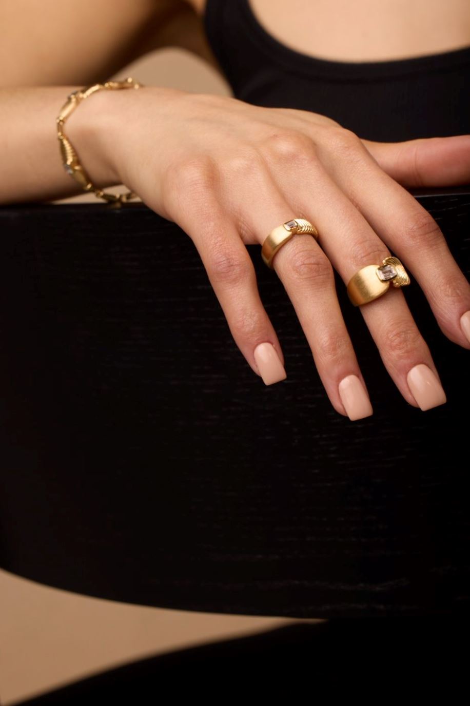 Almasika featured image