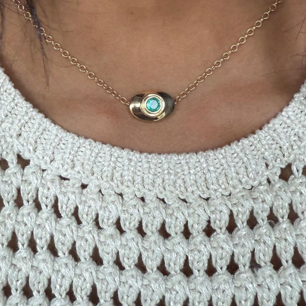 Bezel Emerald Necklace Necklace Sagesse 