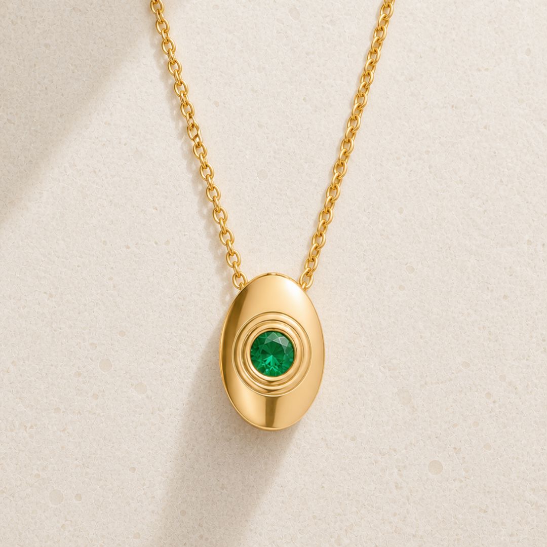 Bezel Emerald Necklace Necklace Sagesse 