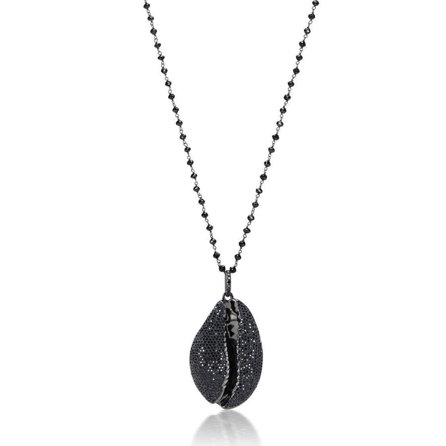 Le Cauri Endiamanté Black Gold Diamond Très Grand Necklace Necklace Le Cauri Endiamanté 