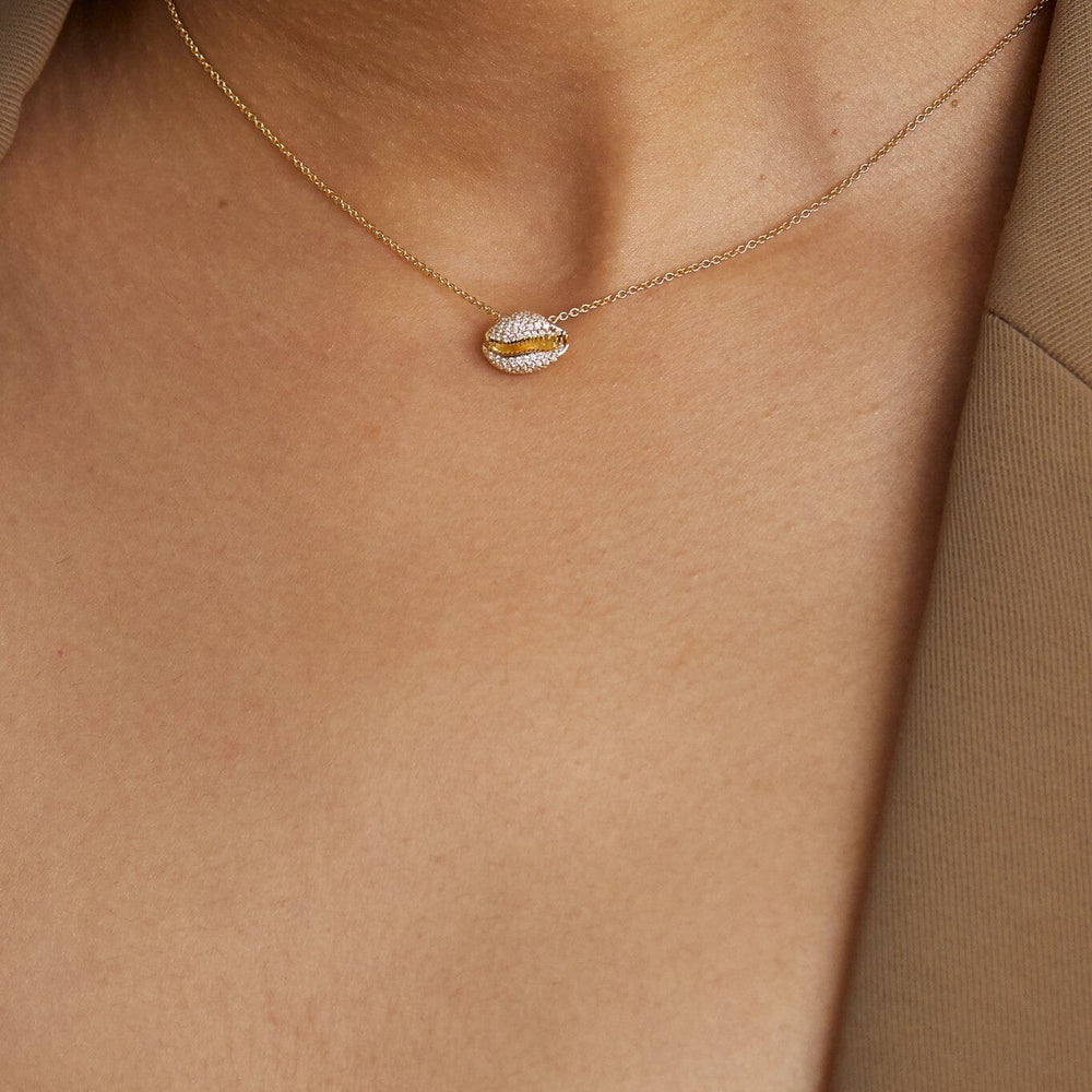 Le Cauri Endiamanté Pavé Diamond Necklace Necklace Le Cauri Endiamanté 