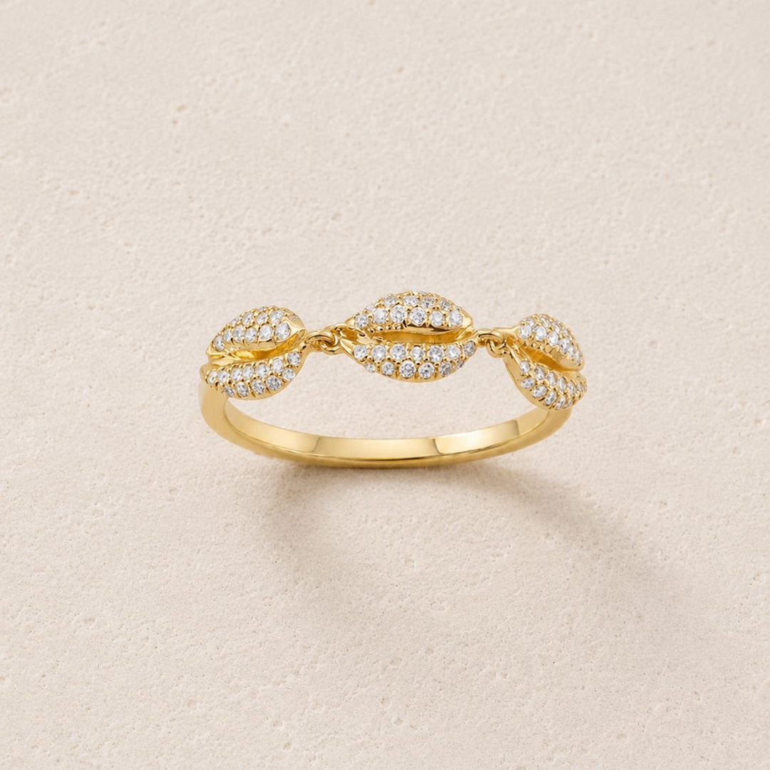 Le Cauri Endiamanté Pavé Triple Shell Band Ring Ring Le Cauri Endiamanté 