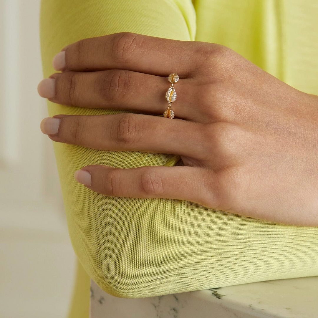 Le Cauri Endiamanté Pavé Triple Shell Band Ring Ring Le Cauri Endiamanté 