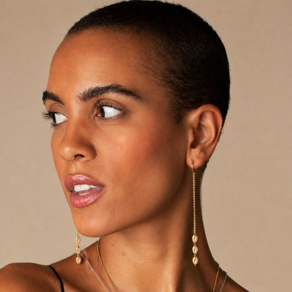 Le Cauri Endiamanté Petite Triple Shell Shoulder Duster Earrings earrings Le Cauri Endiamanté 
