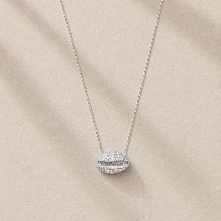 Le Cauri Endiamanté White Gold Pavé Diamond Necklace Necklace Le Cauri Endiamanté 