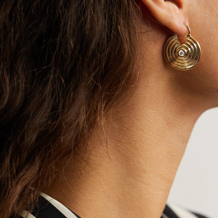 Universum Center Diamond Hoop Earrings earrings Universum 
