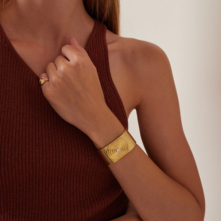 Universum Diamond Cuff bracelet Universum 