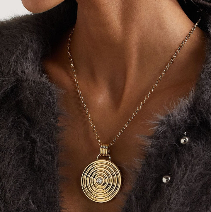 Universum Diamond Medallion Necklace Necklace Universum 