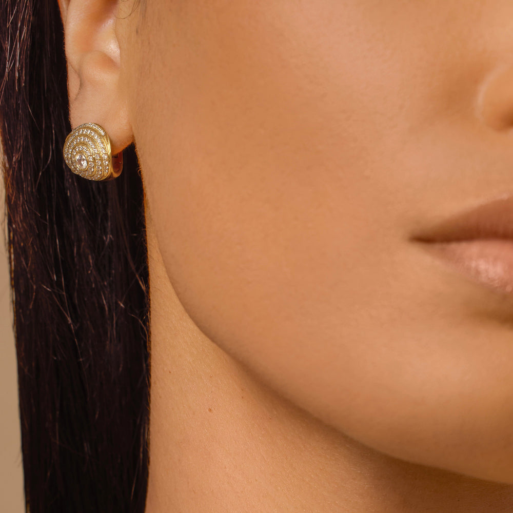 Universum Pavé Diamond Huggie Earrings earrings Universum 