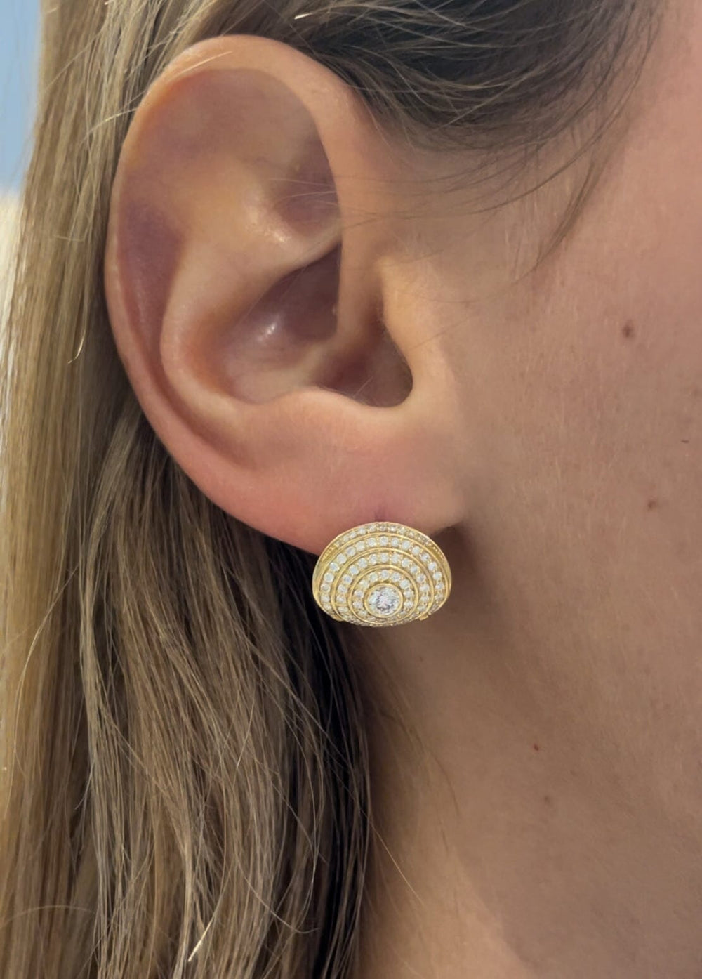 Universum Pave Huggies earrings Universum 