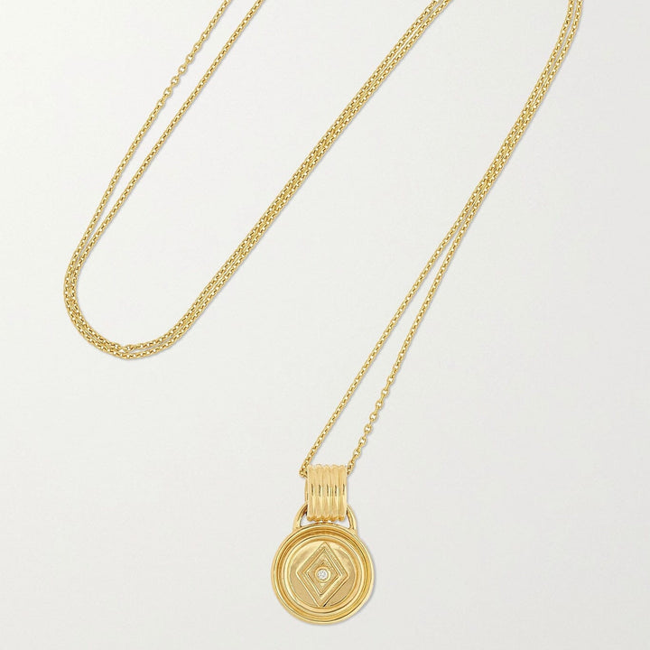 Veni Diamond Petite Medallion Necklace Necklace Sagesse 
