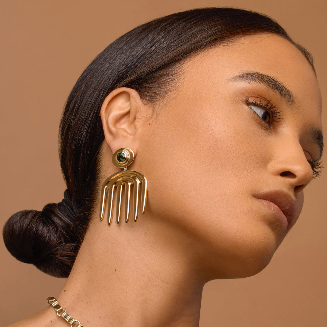 Vici Charm Tsavorite Earrings earrings Sagesse 