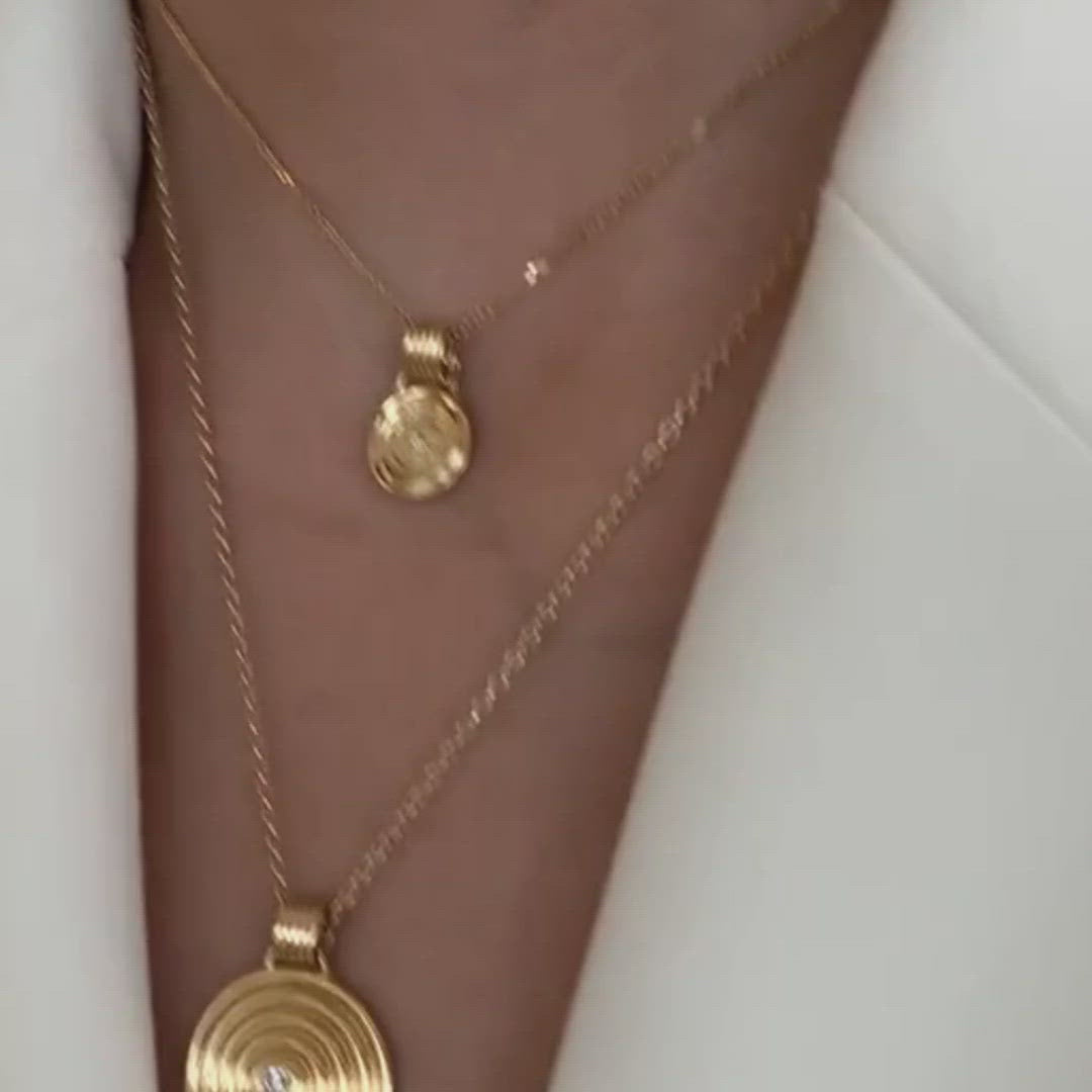 Stella Diamond Petite Medallion Necklace