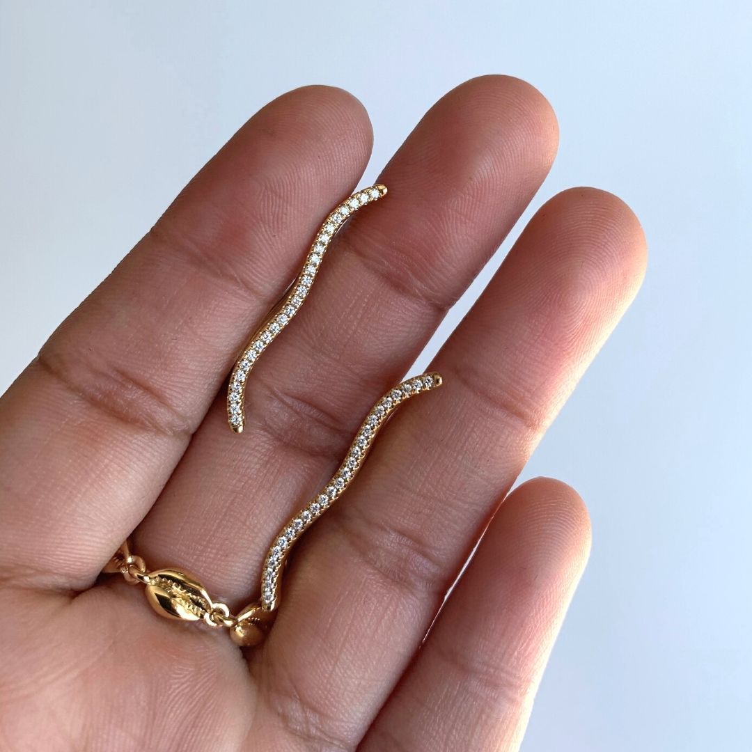 BERCEAU - Pave Diamond Berceau Ear Climber - Black earrings ALMASIKA 