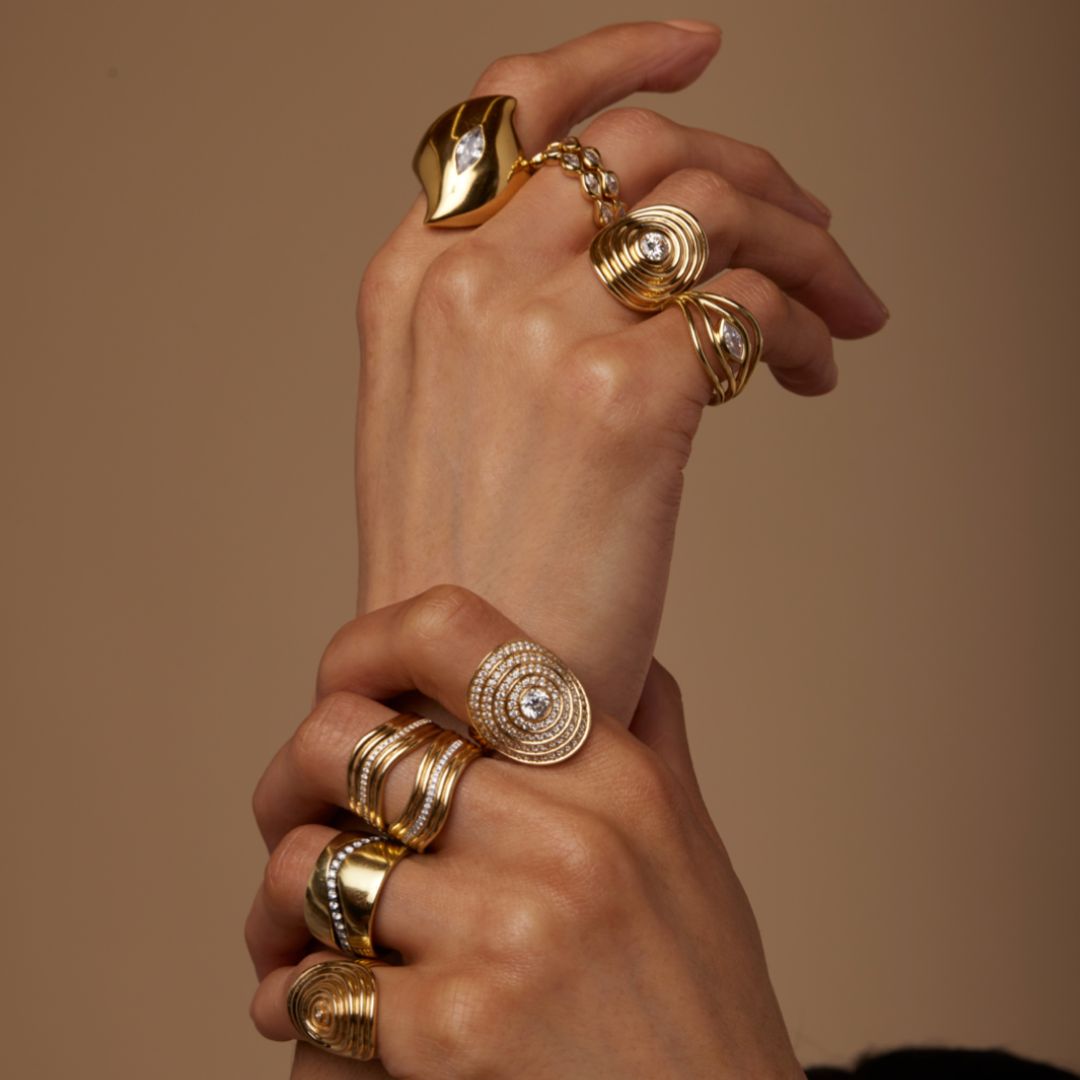 Harmony Ring with Center Diamond ALMASIKA