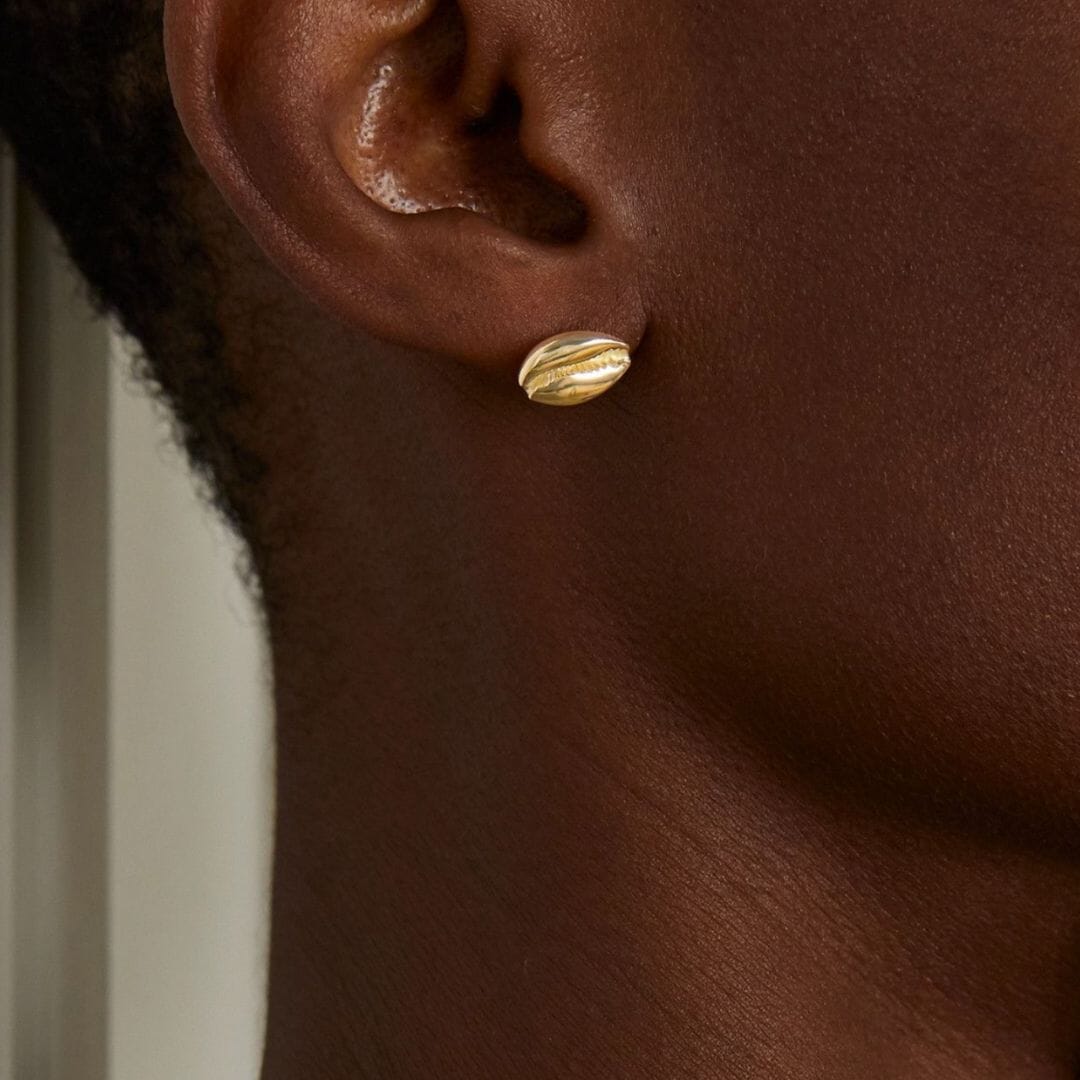 LE CAURI ENDIAMANTÉ stud earrings -18k Yellow Gold earrings Le Cauri Endiamanté 