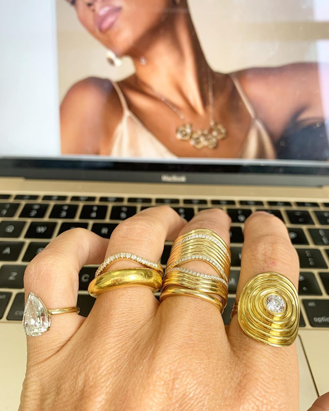 Stacked Berceau Ring Ring ALMASIKA 